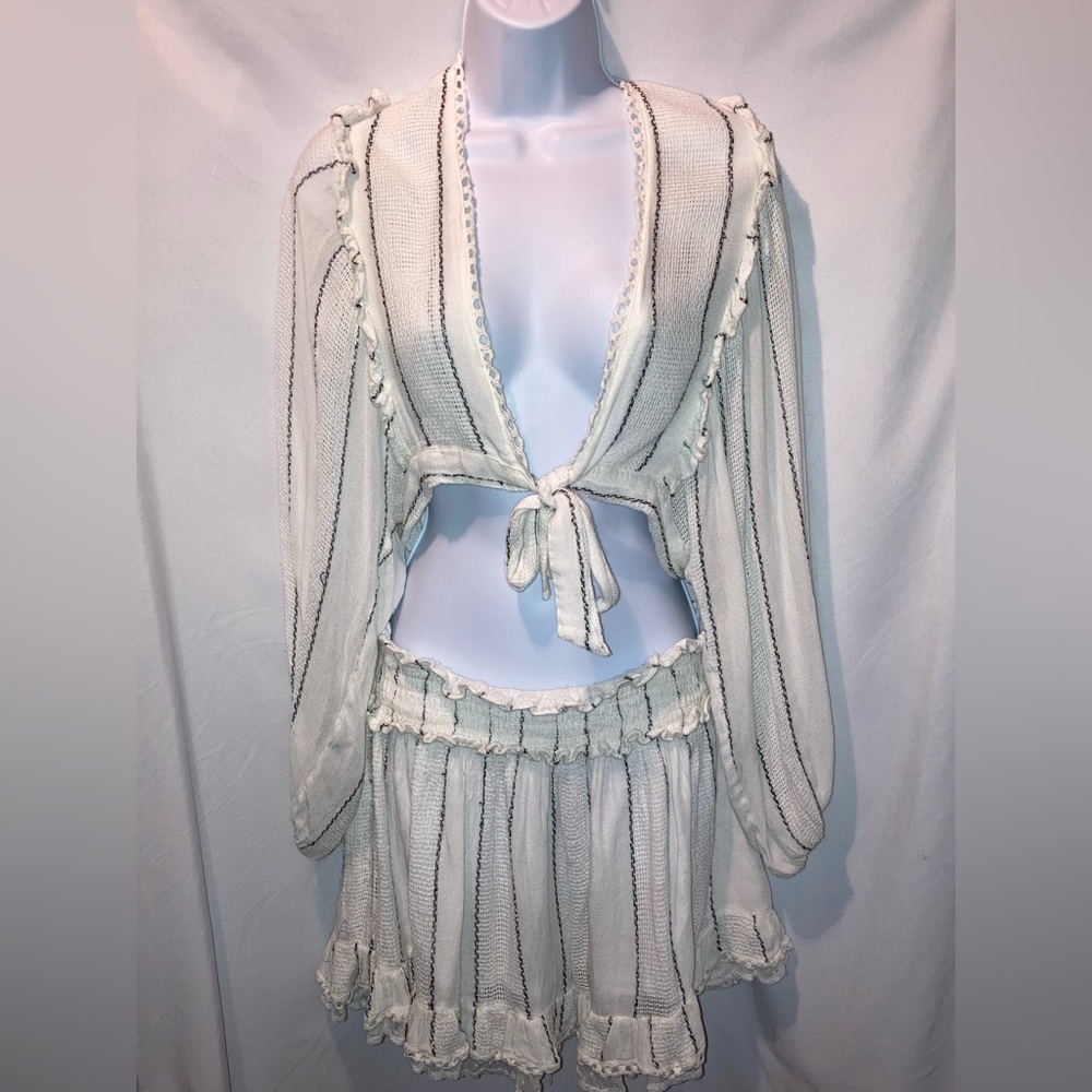Surf Gypsy White and Black Striped Ensemble